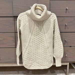 Rachel Zoe Cable Knit Chunky Turtleneck Sweater in Light Tan size small